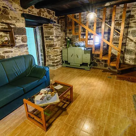 La Casa Antollosdocesar *