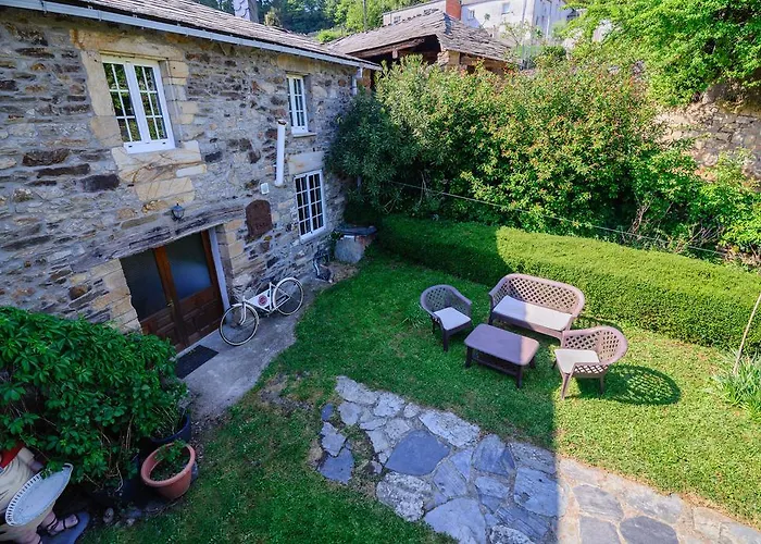 La Casa Antollosdocesar Venkovský dům *