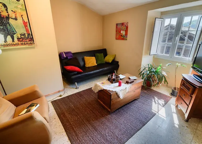 La Casa Antollosdocesar